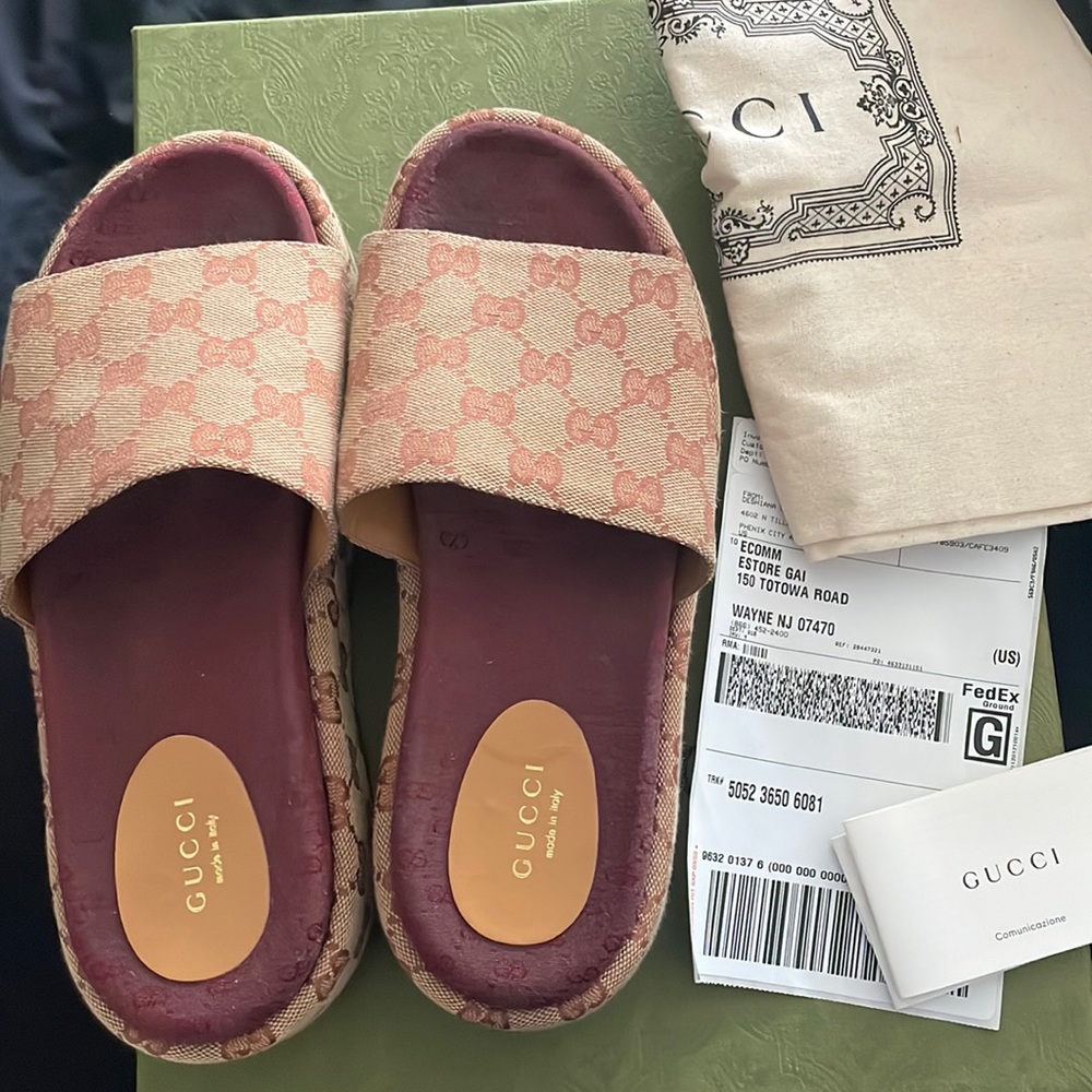Gucci platforms - Picture 1 of 3